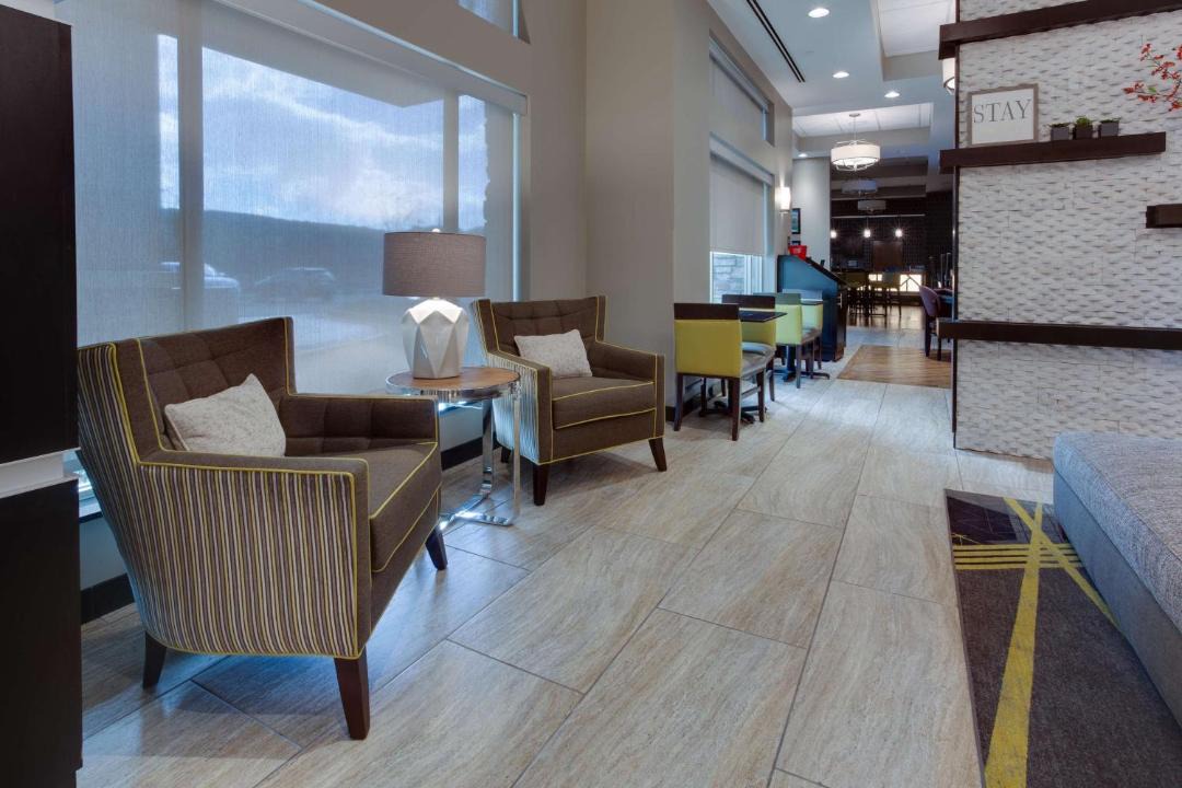 Photo of Livingroom in Huntsville