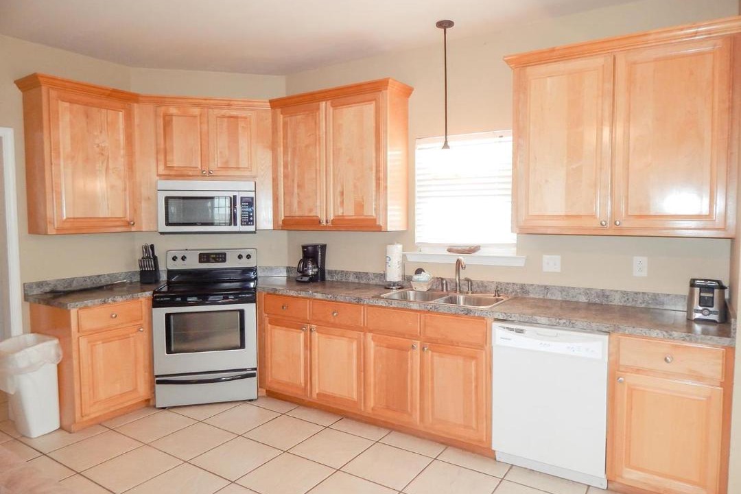 Photo of Kitchen in Dauphin Island