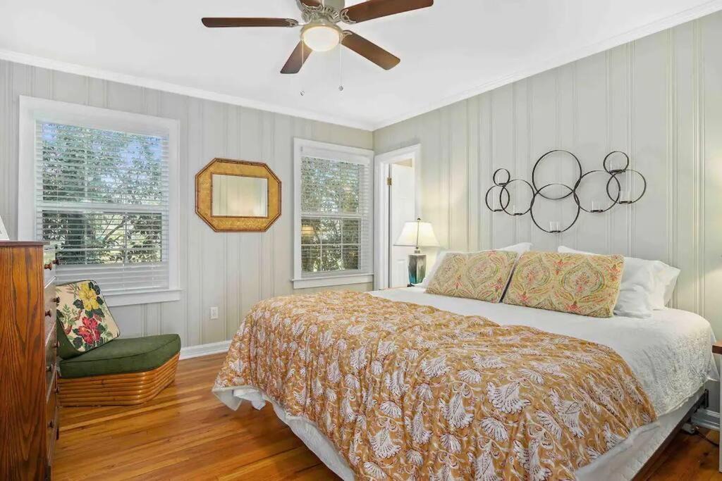 Photo of Bedroom in Mobile