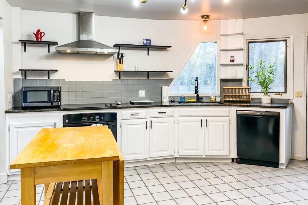 Photo of Kitchen in Normal