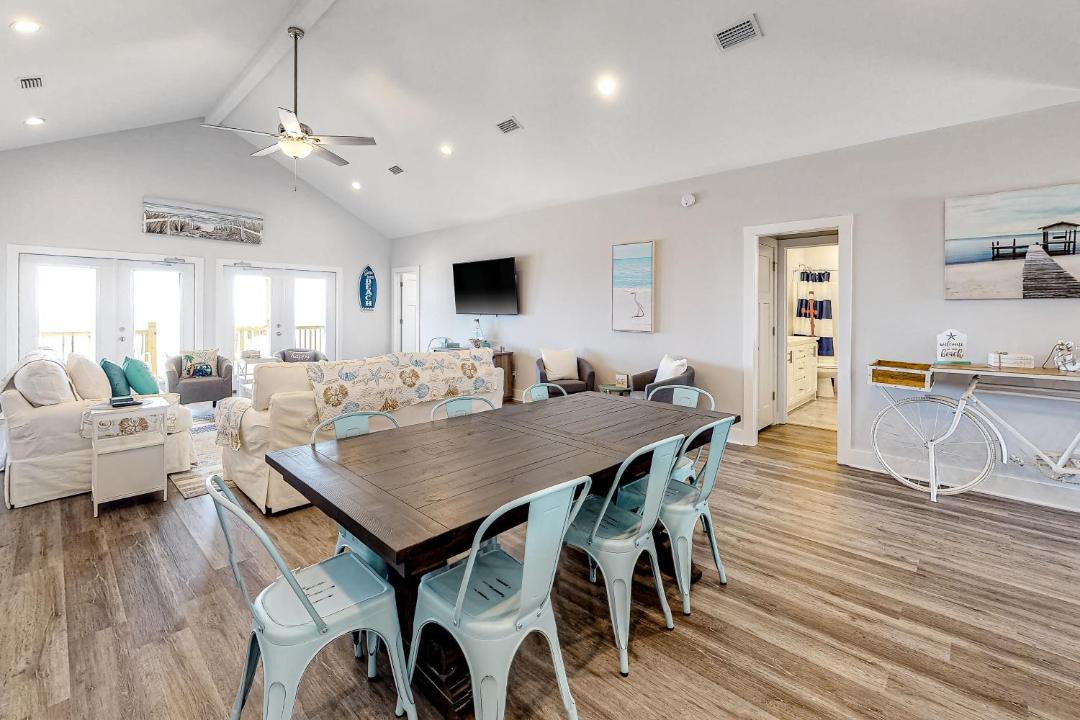Photo of Livingroom in Dauphin Island
