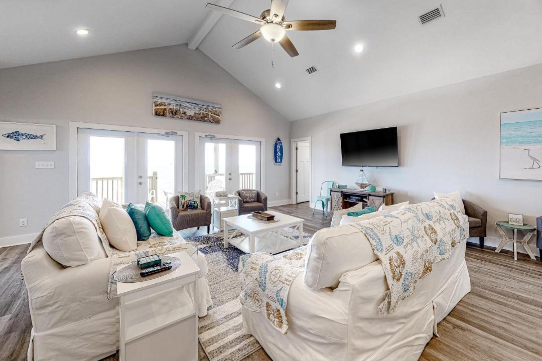 Photo of Livingroom in Dauphin Island