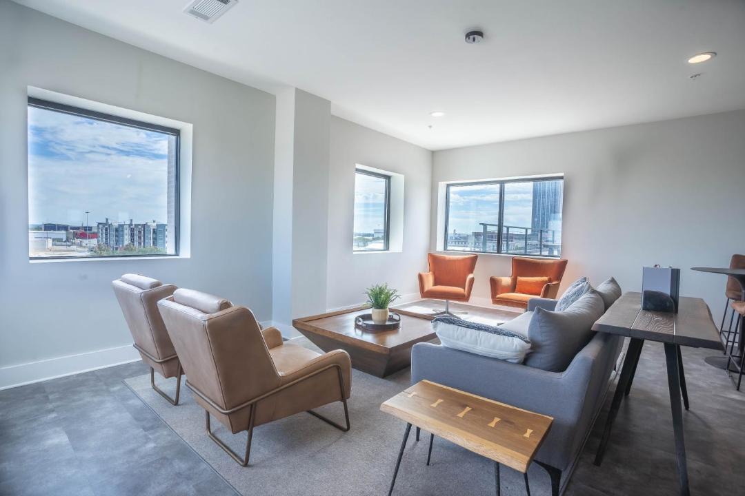 Photo of Livingroom in Central Business District