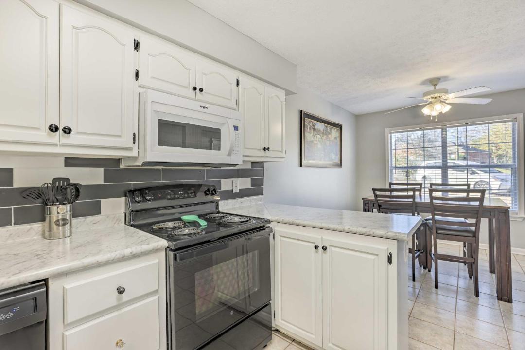Photo of Kitchen in Longleaf Crossing
