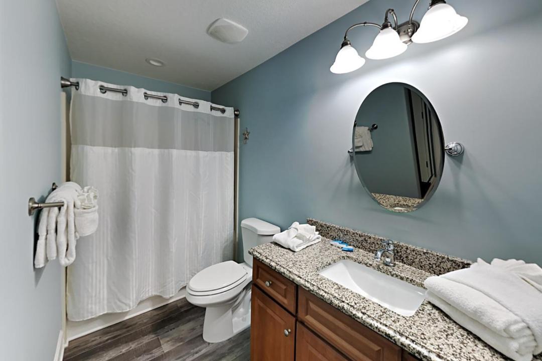 Photo of Bathroom in Gulf Shores