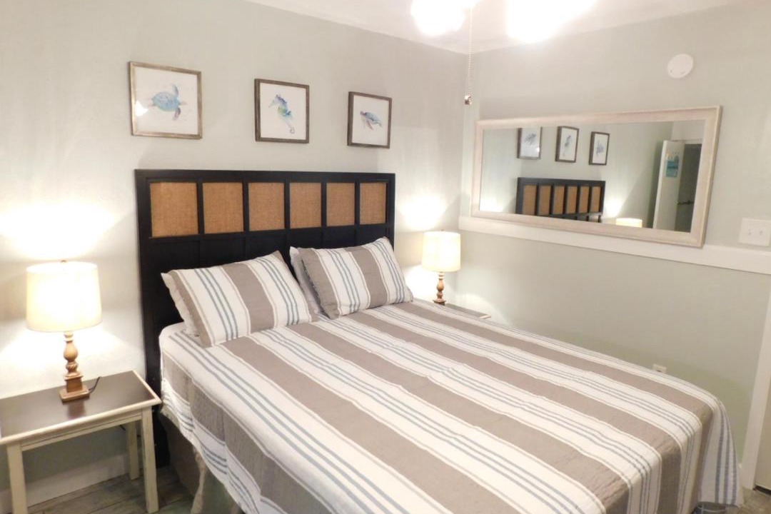 Photo of Bedroom in Gulf Shores