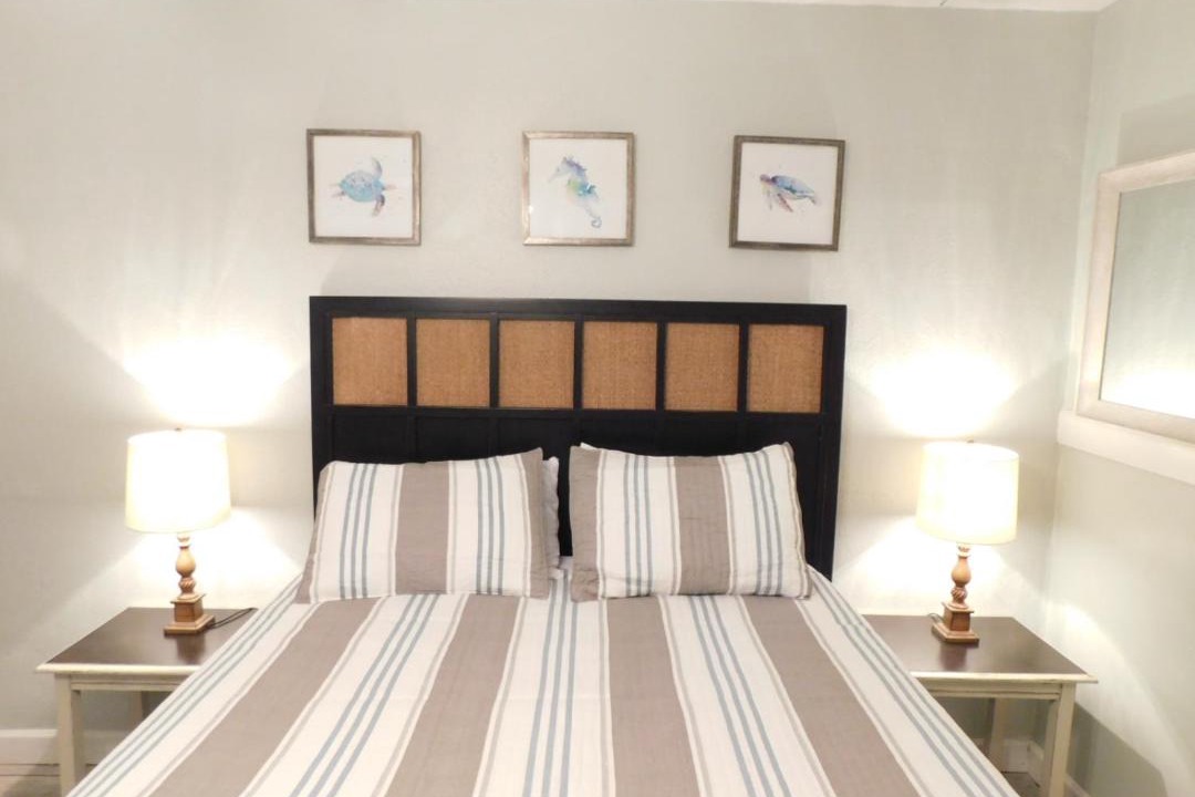 Photo of Bedroom in Gulf Shores