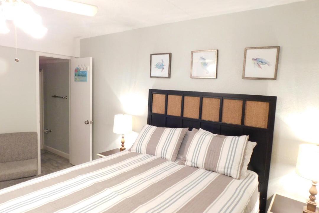 Photo of Bedroom in Gulf Shores
