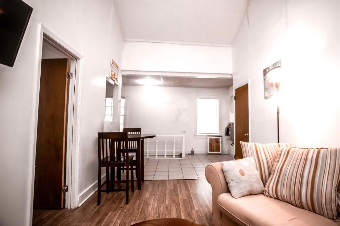 Photo of Livingroom in Tuskegee