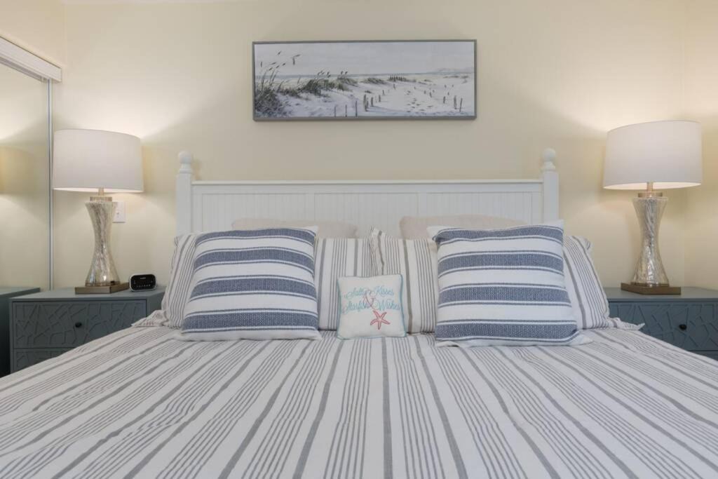 Photo of Bedroom in Gulf Shores