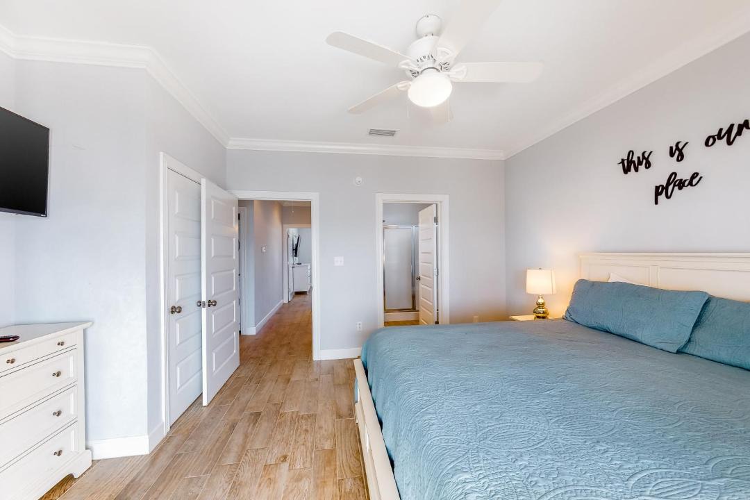 Photo of Bedroom in Dauphin Island