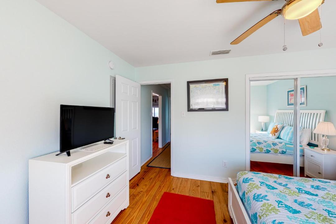 Photo of Bedroom in Silver Cay