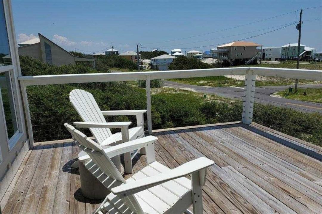Photo of Patio Balcony in Surf Side Shores