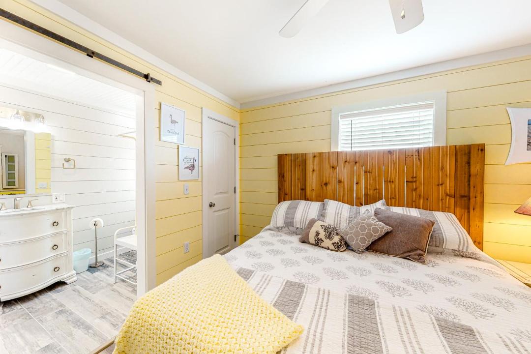 Photo of Bedroom in Fort Morgan