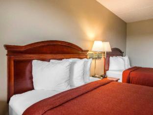 Photo of Bedroom in Irondale