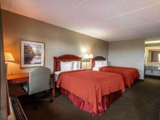 Photo of Bedroom in Irondale