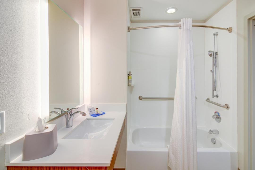 Photo of Bathroom in Foley