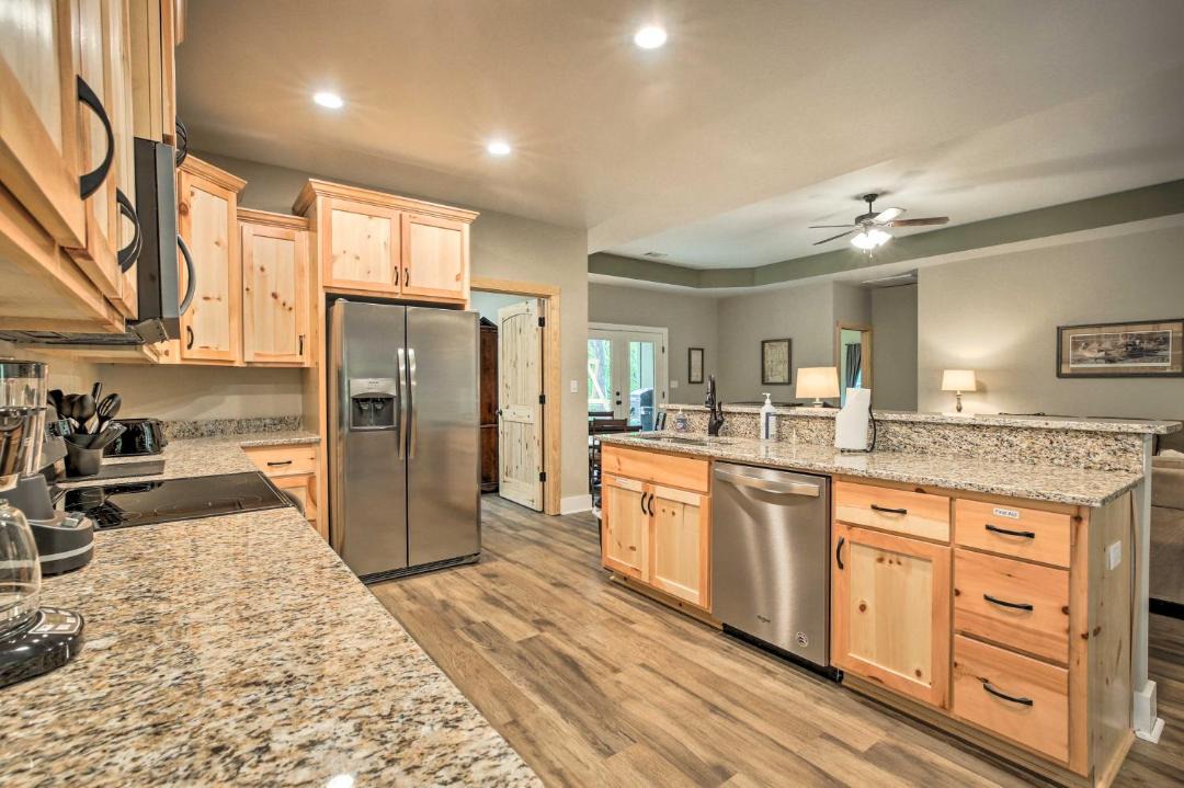Photo of Kitchen in East Tallassee