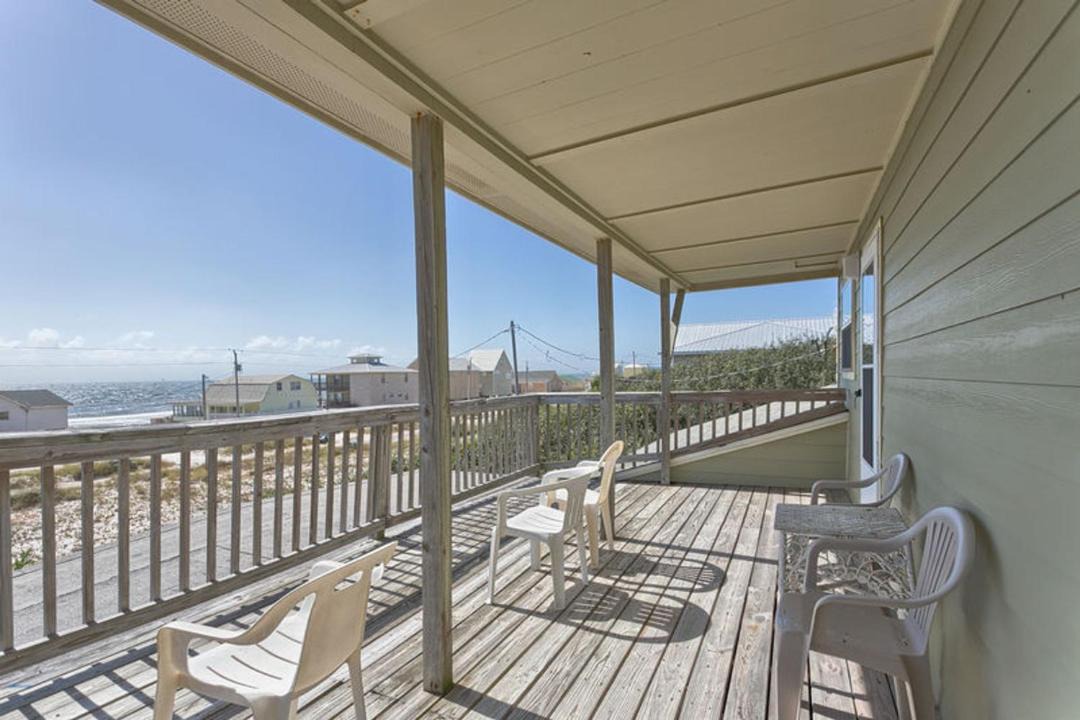 Photo of Patio Balcony in Surf Side Shores