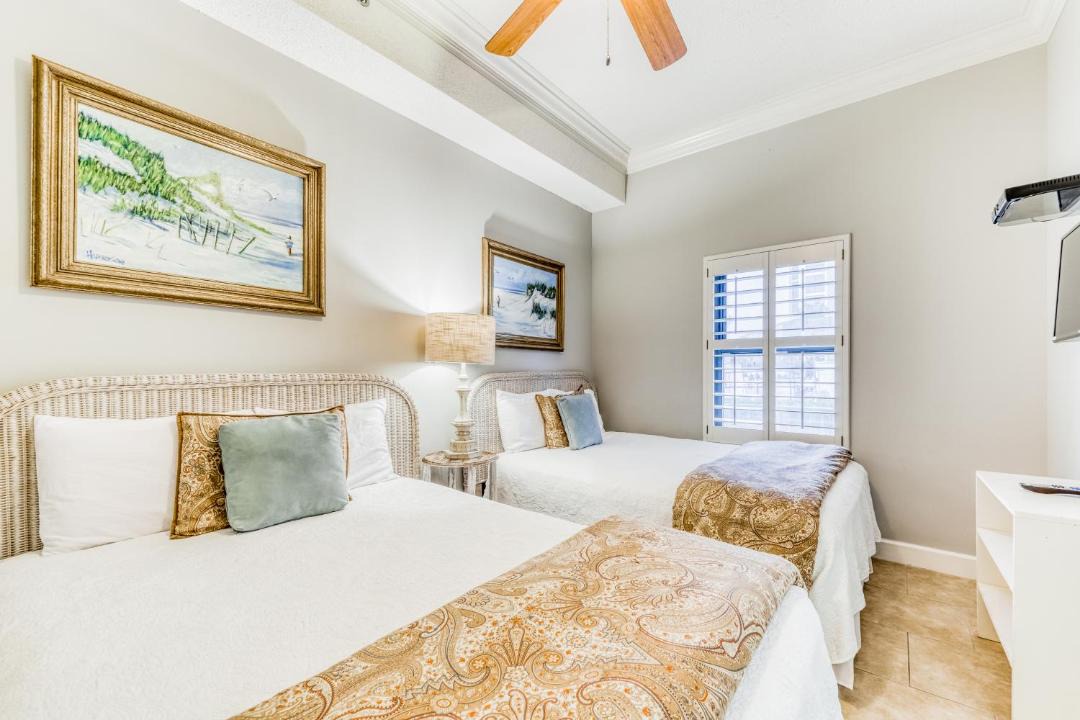 Photo of Bedroom in Orange Beach