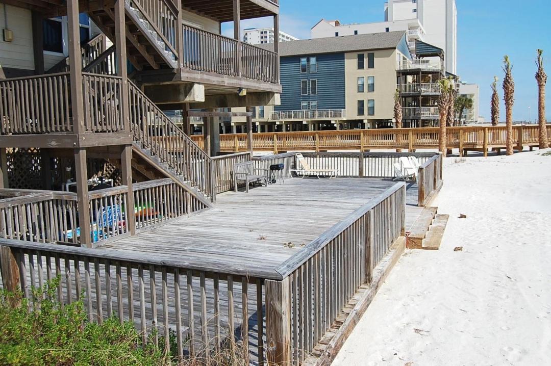 Photo of Buildings in Gulf Shores