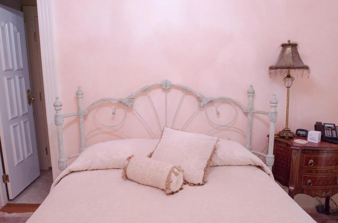 Photo of Bedroom in Foley
