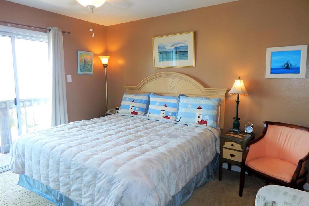 Photo of Bedroom in Dauphin Island