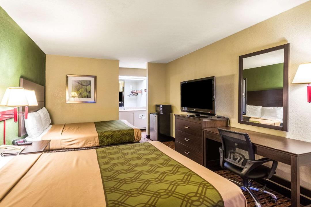 Photo of Livingroom in Homewood
