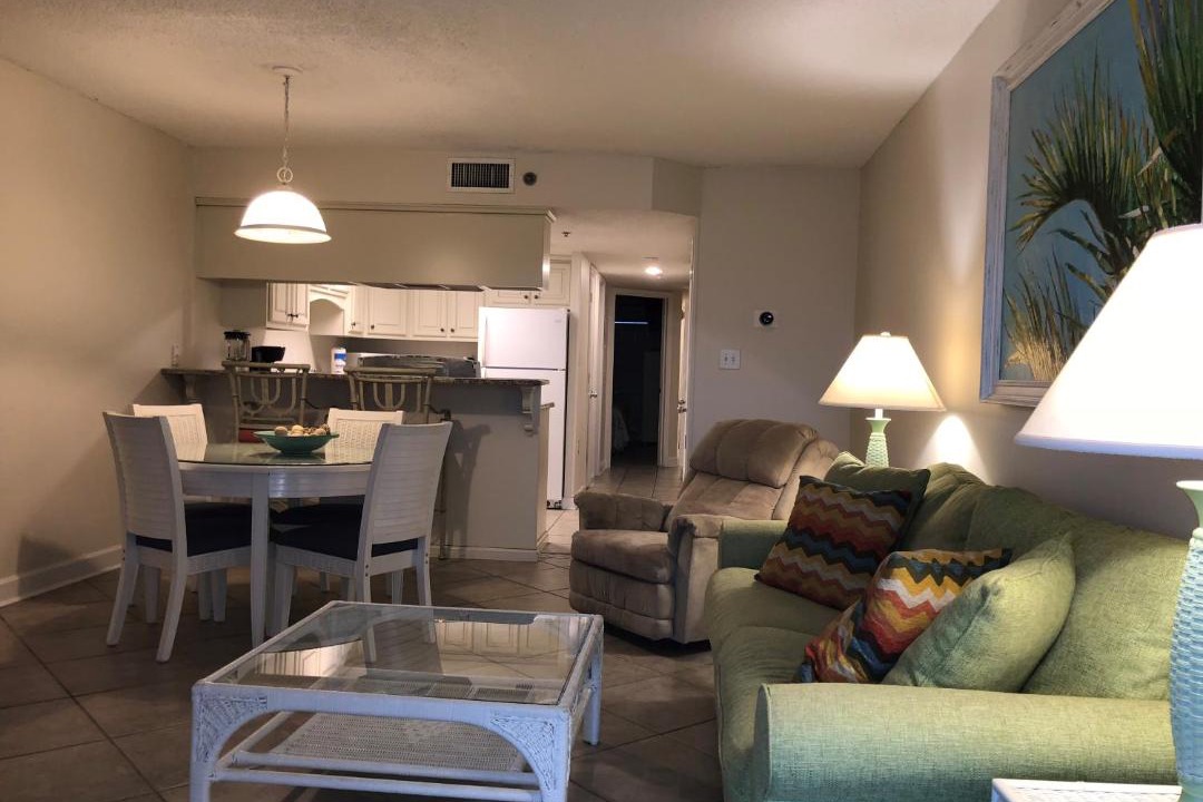 Photo of Livingroom in Gulf Shores