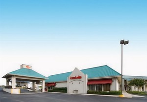Econo Lodge - Oxmoor