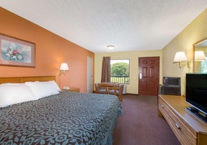 Days Inn by Wyndham Childersburg
