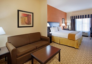 Holiday Inn Express Hotel & Suites Talladega, an Ihg Hotel
