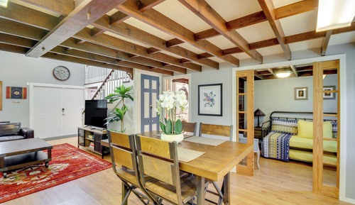 House (1 Bedroom)