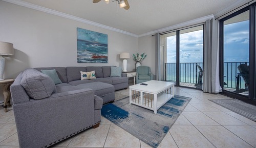 Condo, 3 Bedrooms