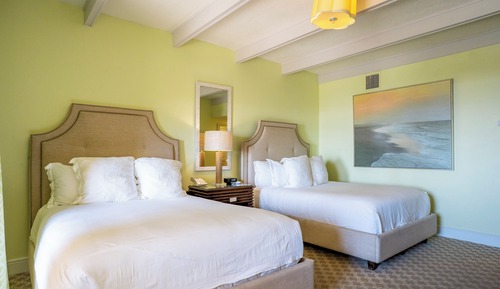 Room, 2 Queen Beds, Ocean View (Deluxe)