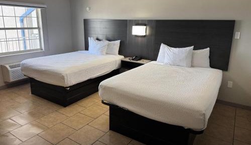 Queen Room with Two Queen Beds - Non-Smoking
