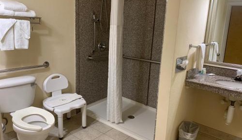 King Room - Disability Access/Non-Smoking