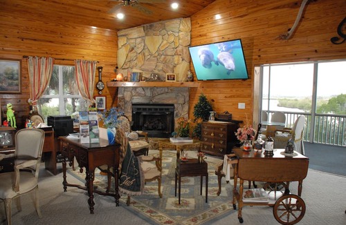 Crystal River Bed & Breakfast | Crystal River Lullaby B&B