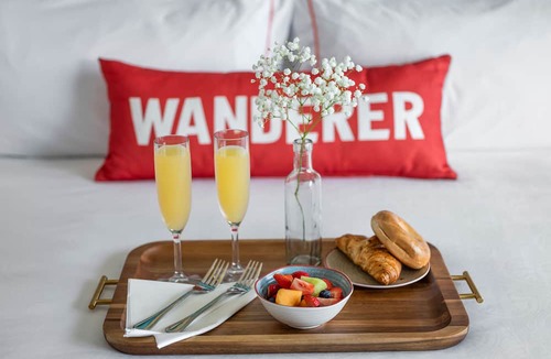 Whitney Beach Hotel | Compass Hotel by Margaritaville Anna Maria Sound