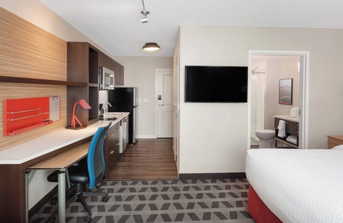 Titusville Hotel | TownePlace Suites by Marriott Titusville Kennedy Space Center