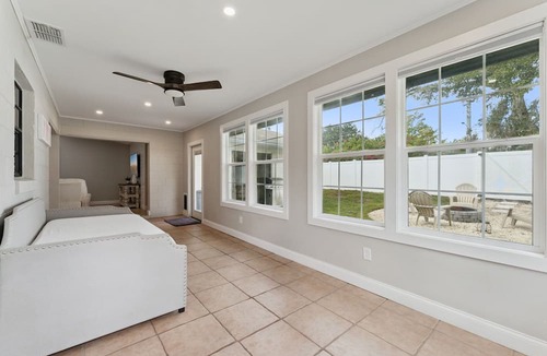 Ventura House | Luxury House - Sleeps 8 Golf Disney Family Fun