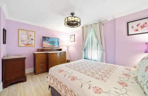 Windermere Villa | The Farm House - Great Location + Pet Friendly!