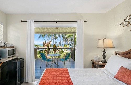 Rock Harbor House | Coconut Bay Resort Key Largo