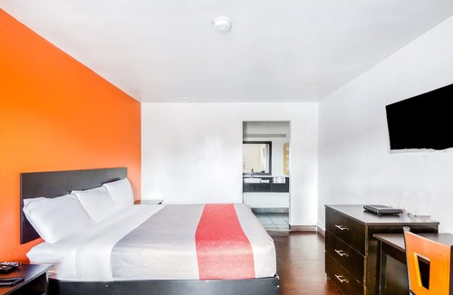 Broadmoor Hotel | OYO Hotel Baton Rouge East I-12 Louisiana