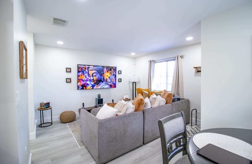 Cutler Bay Villa | Good Vibes Oasis - Cozy Townhome With Parking
