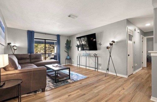 Northeast Pensacola Condo | 2 bed/2 bath condo * Balcony * All New * Bears Den G