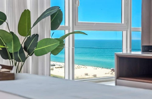 City Center Condo | Oceanview Private Condo at The Setai -2102