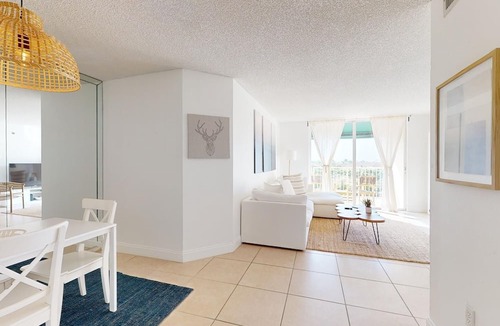 Aventura Condo | Condo Minutes from Ocean Drive & Miami Beach