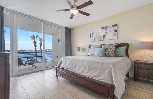 Orange Beach East Condo | Bella Luna 201- High end Luxury-Walk to Flora-Bama-Boaters Paradise-Amazing View