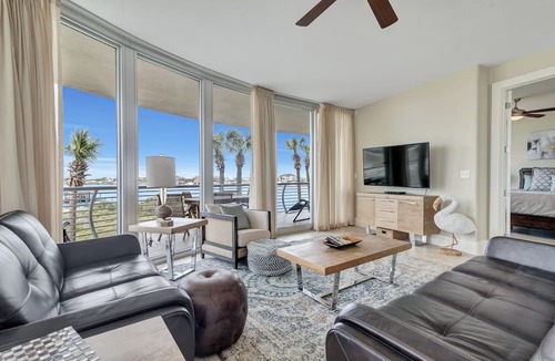 Orange Beach East Condo | Bella Luna 201- High end Luxury-Walk to Flora-Bama-Boaters Paradise-Amazing View